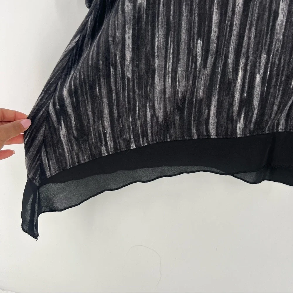Apt. 9 Abstract Print 3/4 Sleeve Shark Bite Hem Cowl Neck Sweater‎